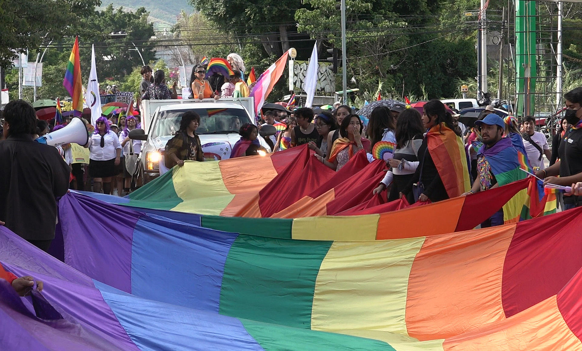 YouTube celebra el Orgullo LGBT+ con pódcast que invitan a reflexionar la diversidad