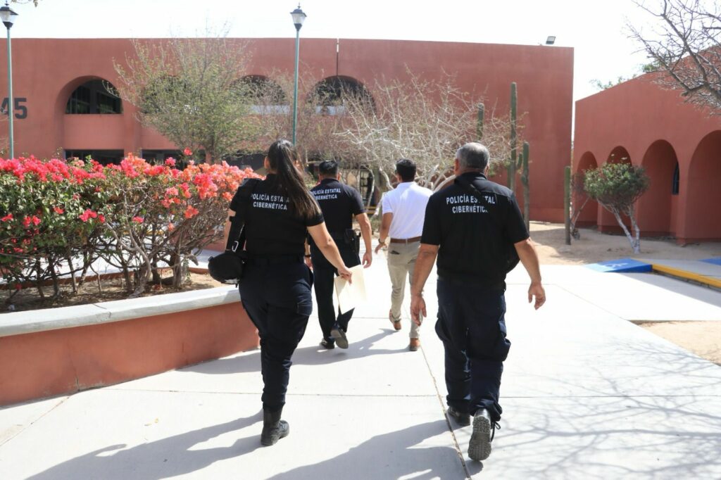 Blindan la UABCS ante amenazas de tiroteo - blindan-la-uabcs-ante-amenazas-de-tiroteo-4-1024x682