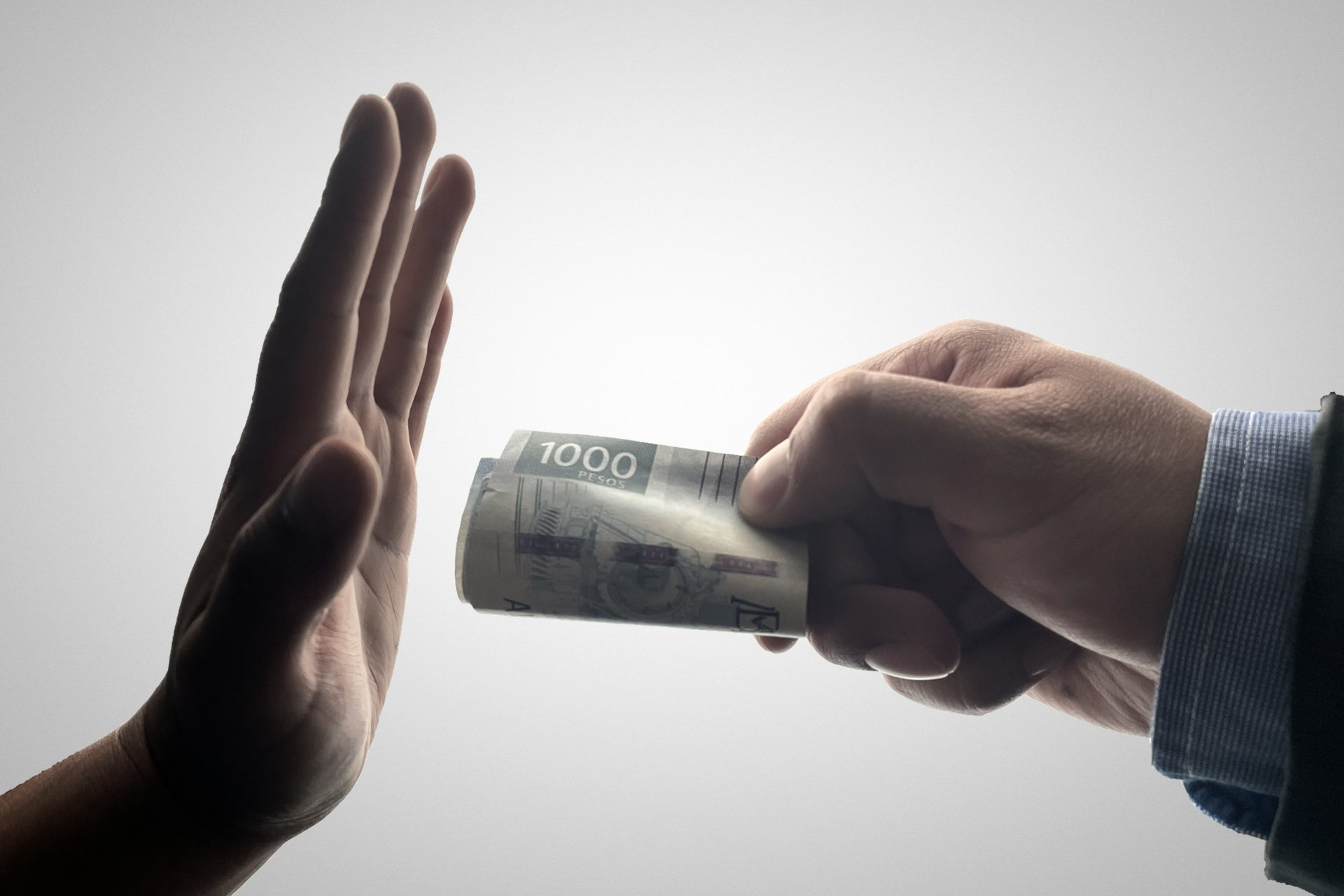 Niveles de corrupción en el mundo se mantienen “extremadamente elevados” en 2024