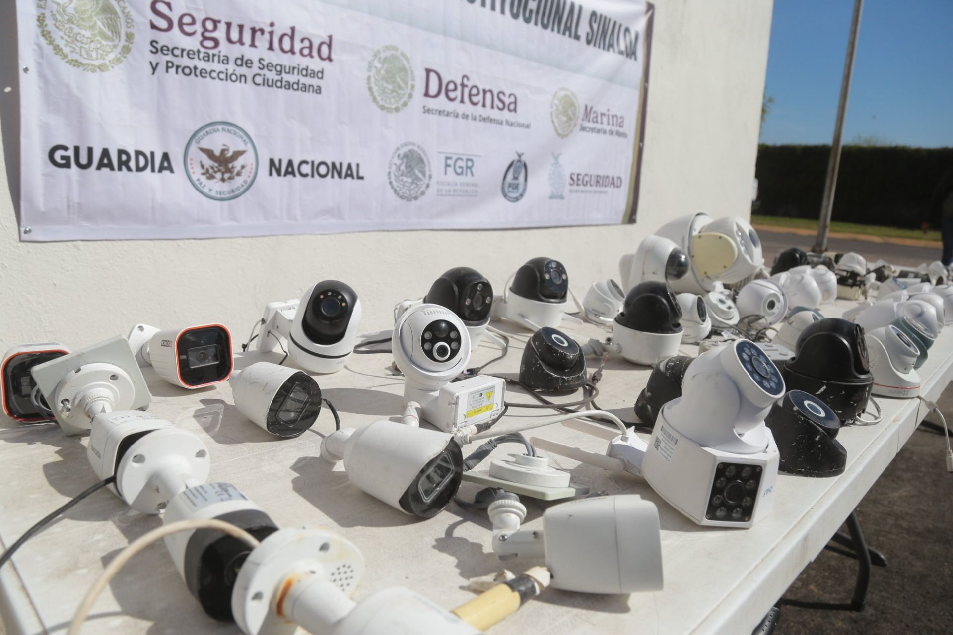 Inhabilitan 64 cámaras de videovigilancia clandestinas en Culiacán, Sinaloa