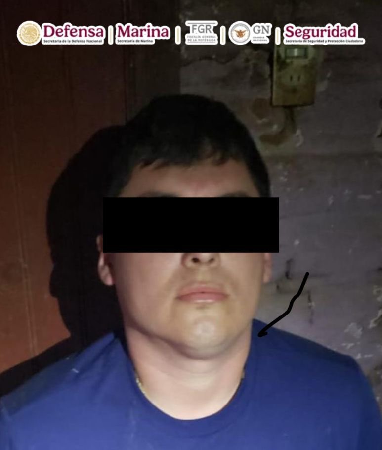 Cae Mauro "N", piloto aviador de 'Los Chapitos' - gjr0pieboaamrvq