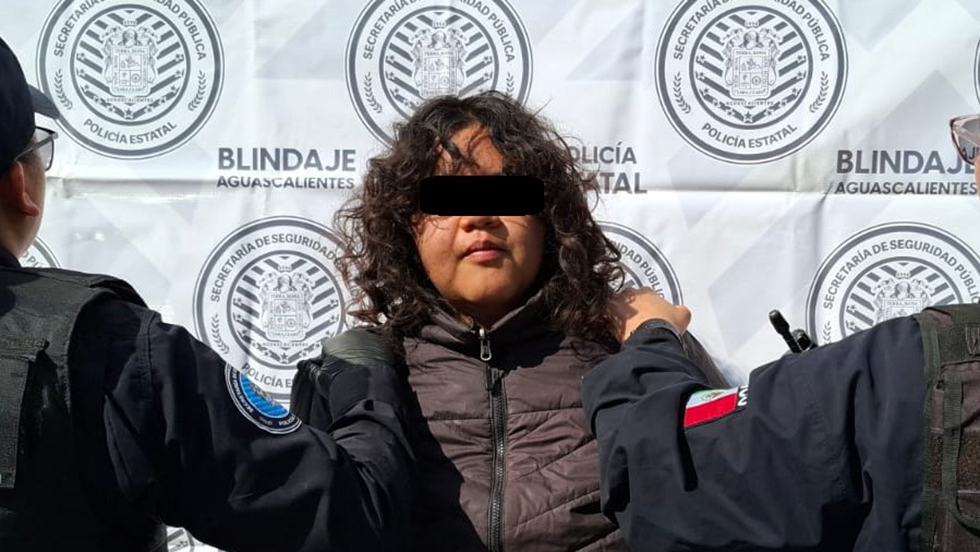 Estadounidense mata a ciclista, roba auto y ocasiona accidentes en Aguascalientes; ya fue detenida