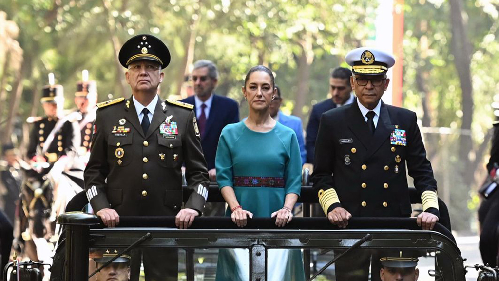 “Soberanía de México no es negociable”: Ejército reafirma su respaldo a Sheinbaum “Soberanía de México no es negociable”: Ejército reafirma su respaldo a Sheinbaum