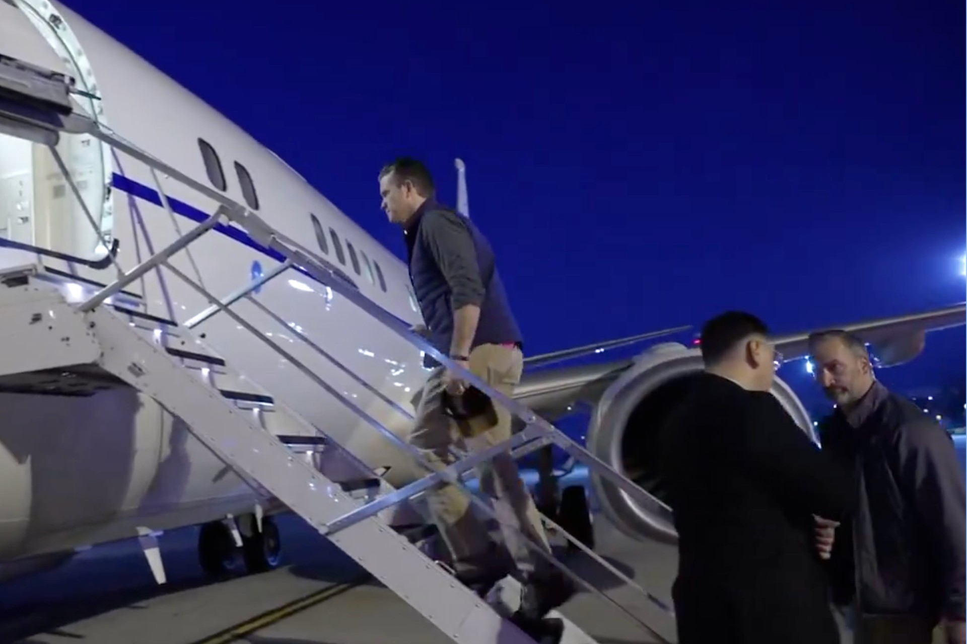 Secretario de Defensa de EE.UU. visita la frontera México