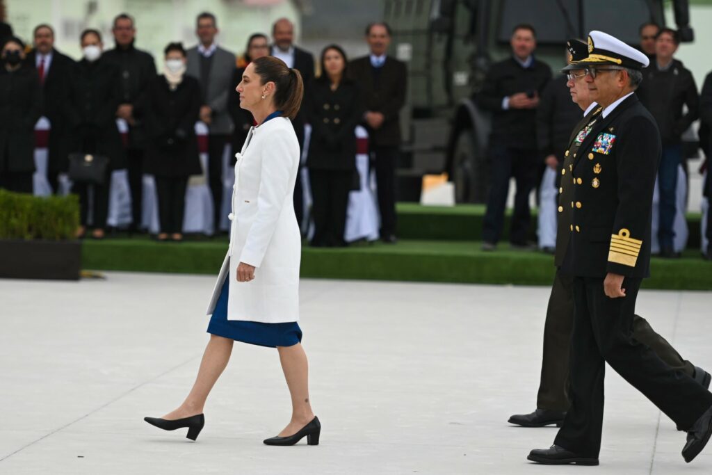 #Galería Sheinbaum conmemora el Día del Ejército Mexicano en Nuevo León - sheinbaum-defensa-marina-dia-del-ejercito-2025-1024x683