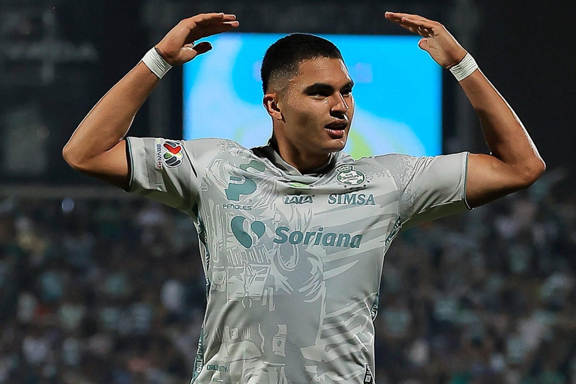 Feyenoord anunció la contratación del mexicano Stephano Carrillo Feyenoord anunció la contratación del mexicano Stephano Carrillo