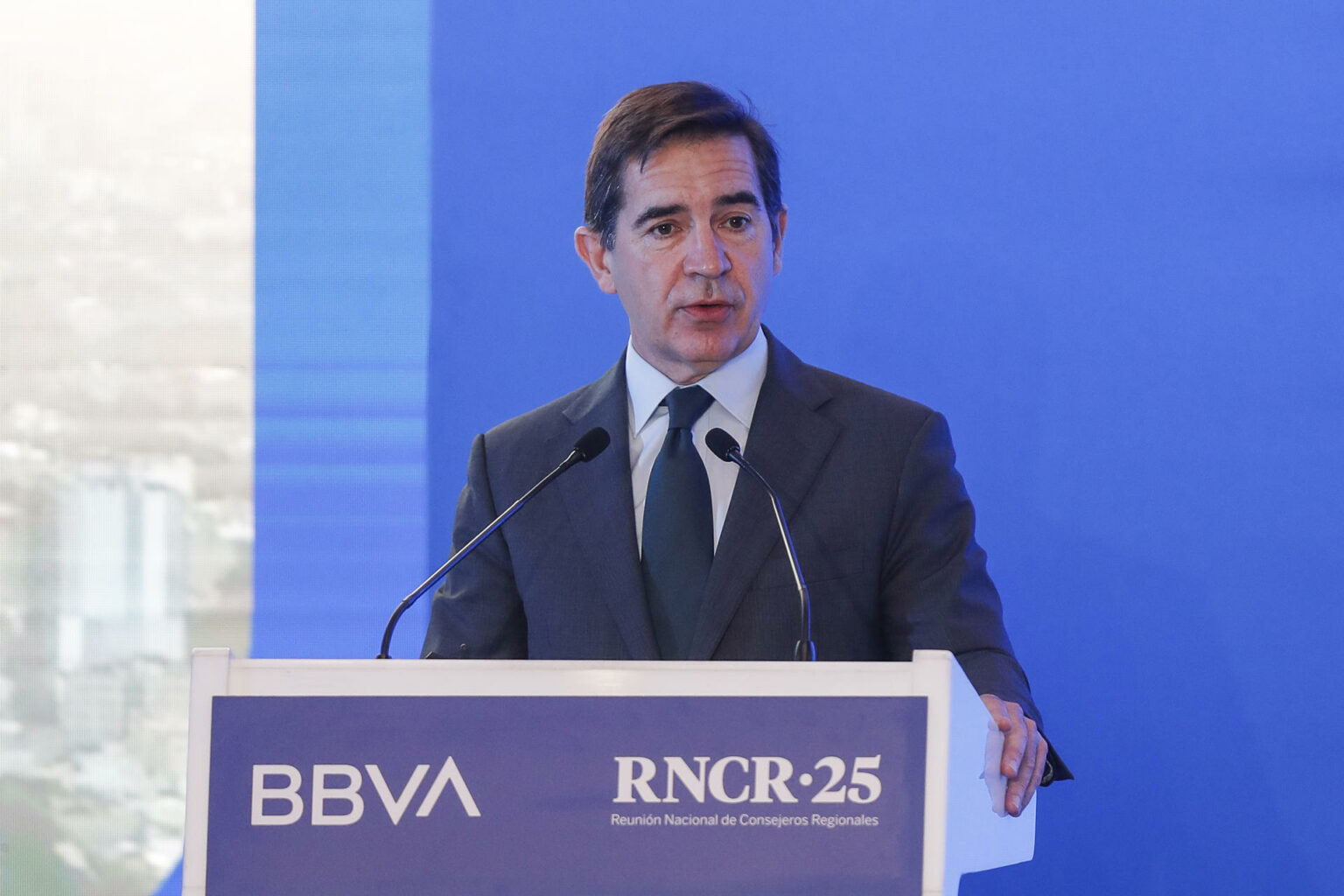 BBVA anuncia una inversión de 5 mil millones de dólares en México hasta