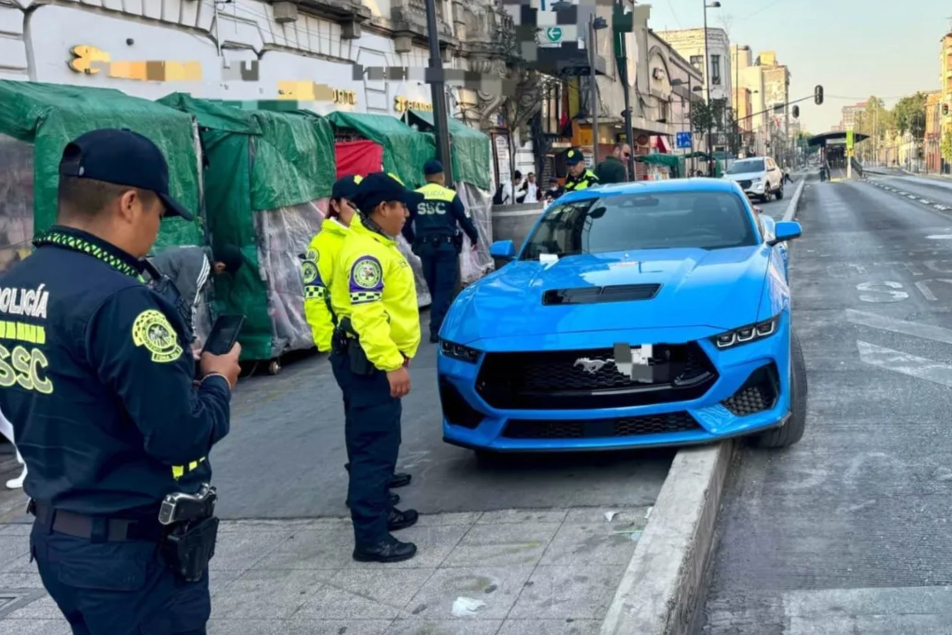 Detienen a conductora ebria tras impactar su Mustang en calles de la CDMX Detienen a conductora ebria tras impactar su Mustang en calles de la CDMX