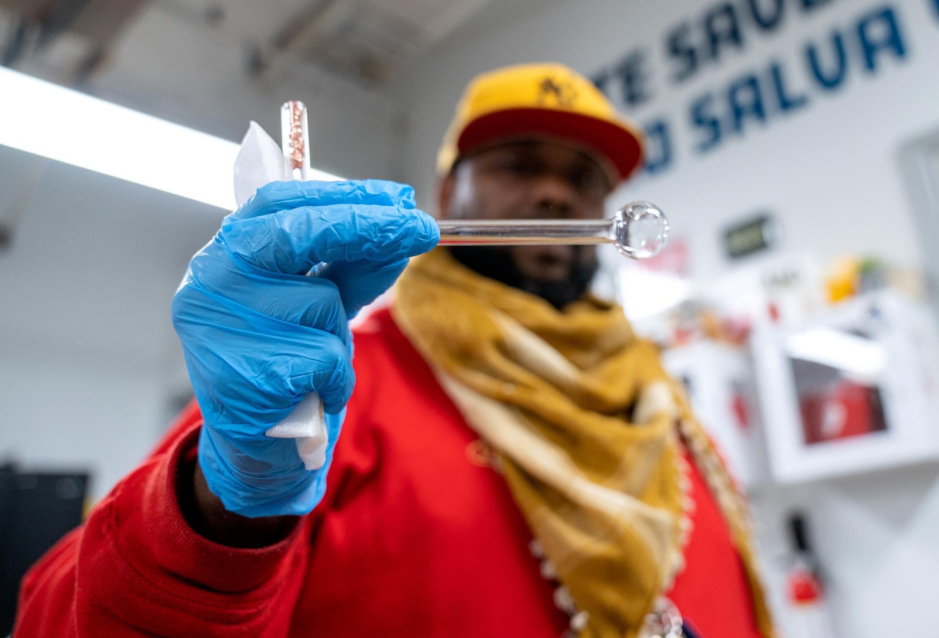 EE.UU. registra disminución del 27% en muertes por sobredosis en 2024