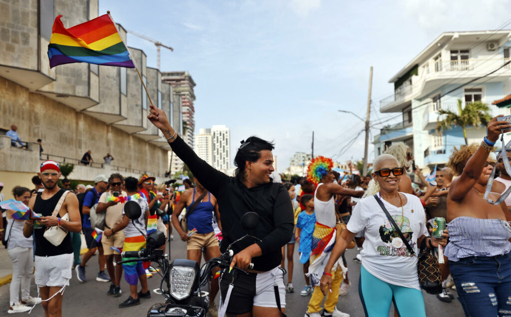 Los derechos de las personas LGBTIQ siguen en riesgo mientras crece la violencia en América - 2ed7cfa00a548f343ef0781bc2dced3d7434bd4cw-1024x635
