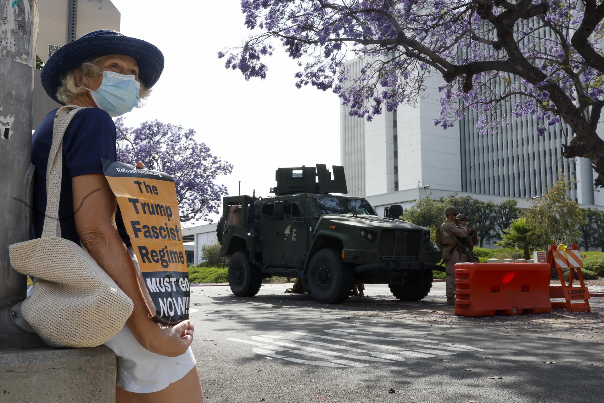 El centro de Los Ángeles trata de recobrar su colorida normalidad tras las protestas
