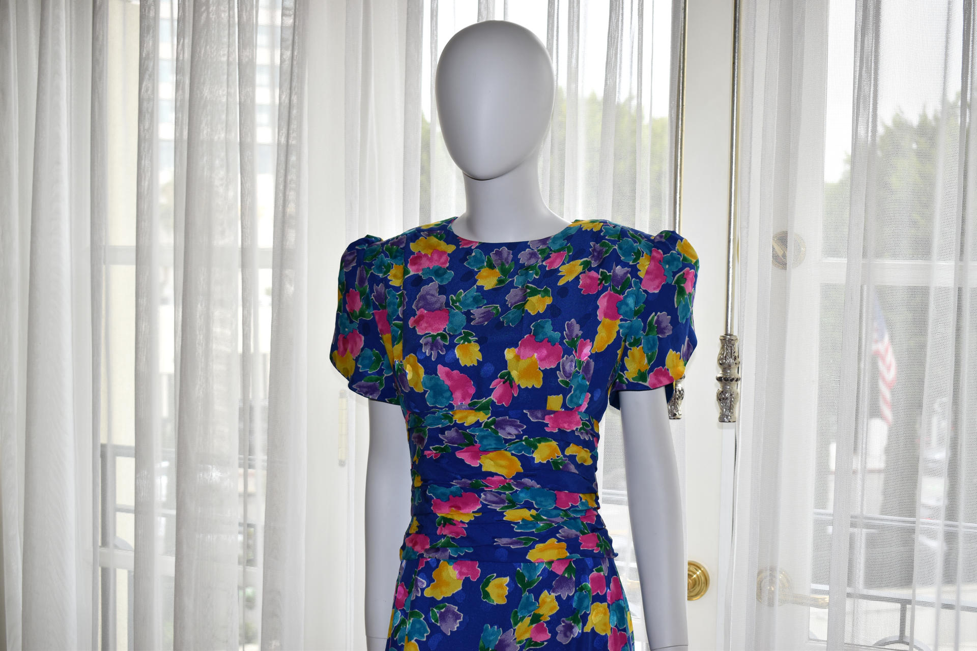 Subastan el vestido “solidario” de la princesa Diana en 520 mil dólares