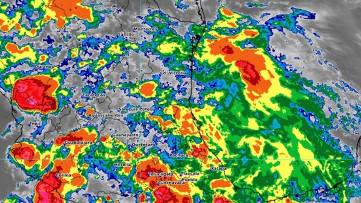 “Barry” toca tierra al norte de Veracruz