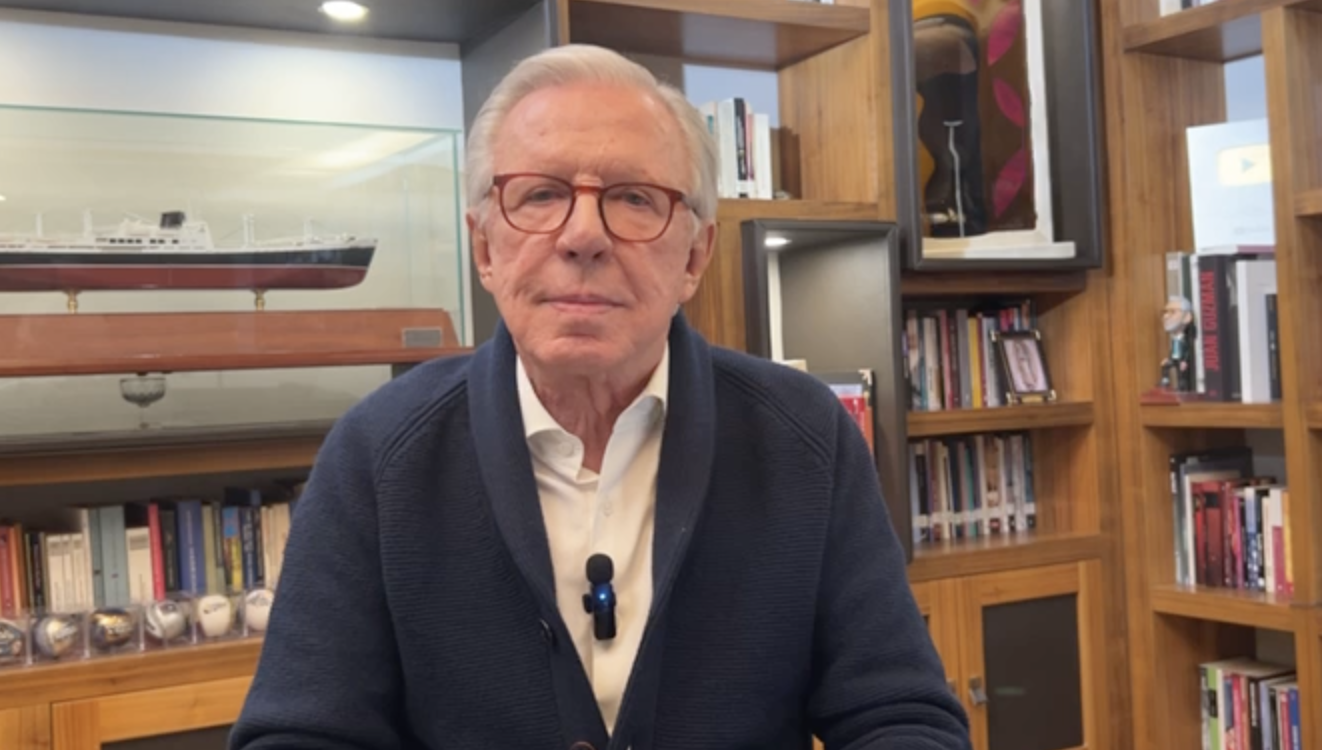 Trump también bombardea a México Trump también bombardea a México