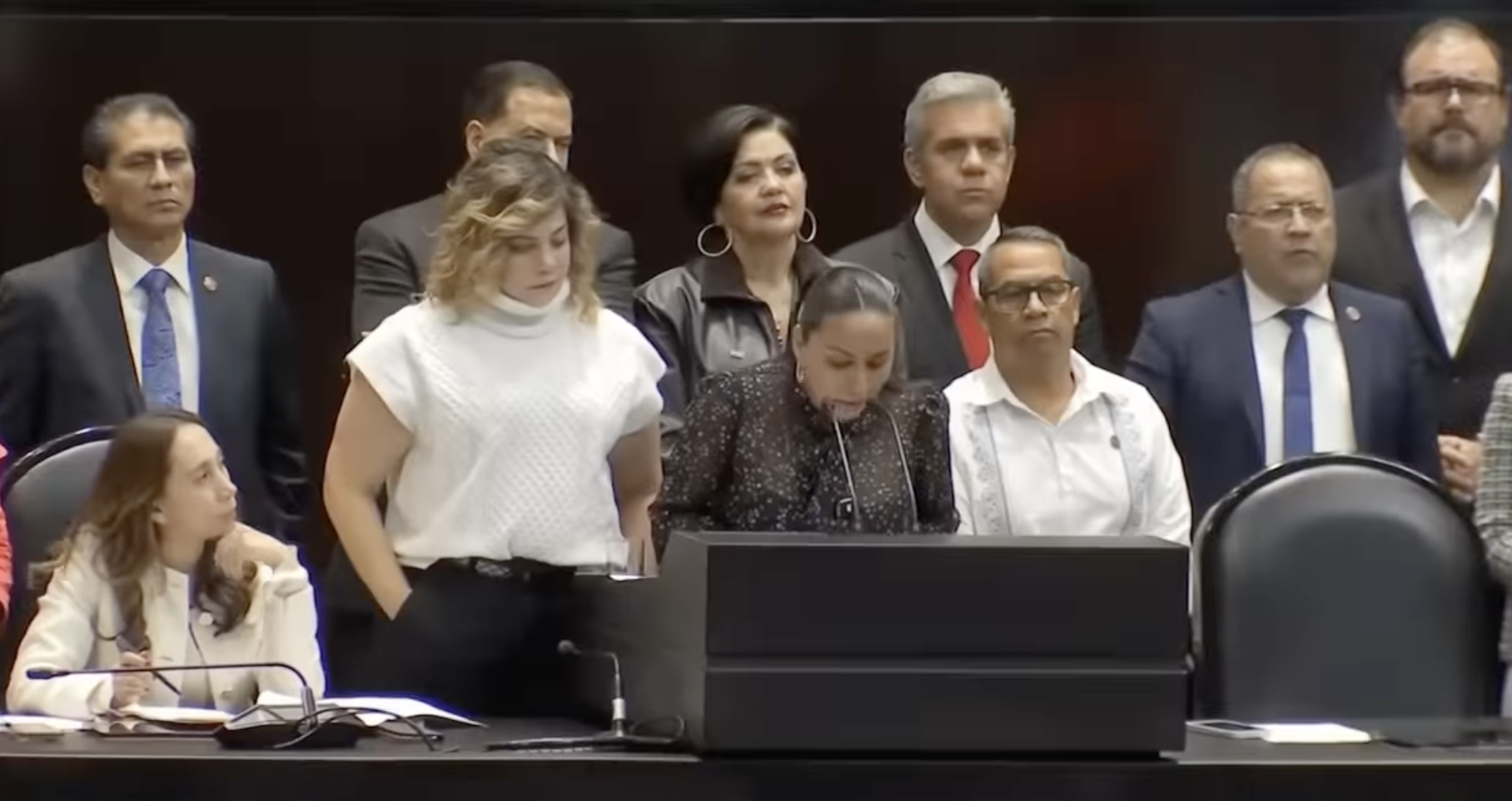 Diputada del PT pide “ni un peso menos” a criminales Diputada del PT pide “ni un peso menos” a criminales