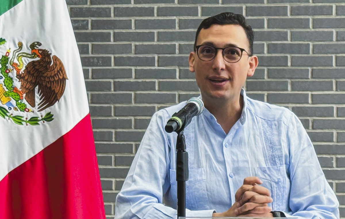 Carlos Andrés Sánchez Soto es el primero director de la ENES Oaxaca Carlos Andrés Sánchez Soto es el primero director de la ENES Oaxaca