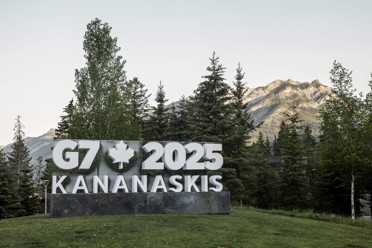 Canciller De la Fuente dialoga con Marco Rubio previo al G7