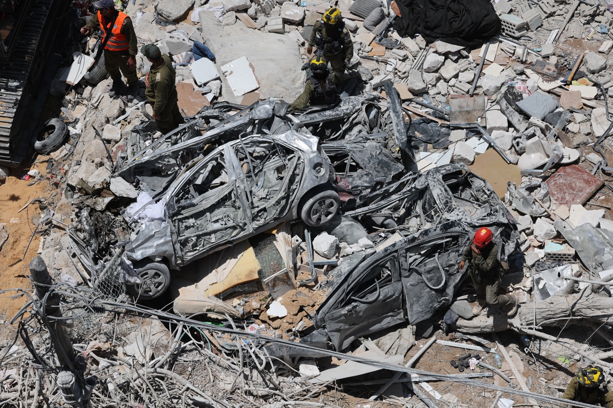 Irán lanza la octava oleada de misiles a Israel Irán lanza la octava oleada de misiles a Israel