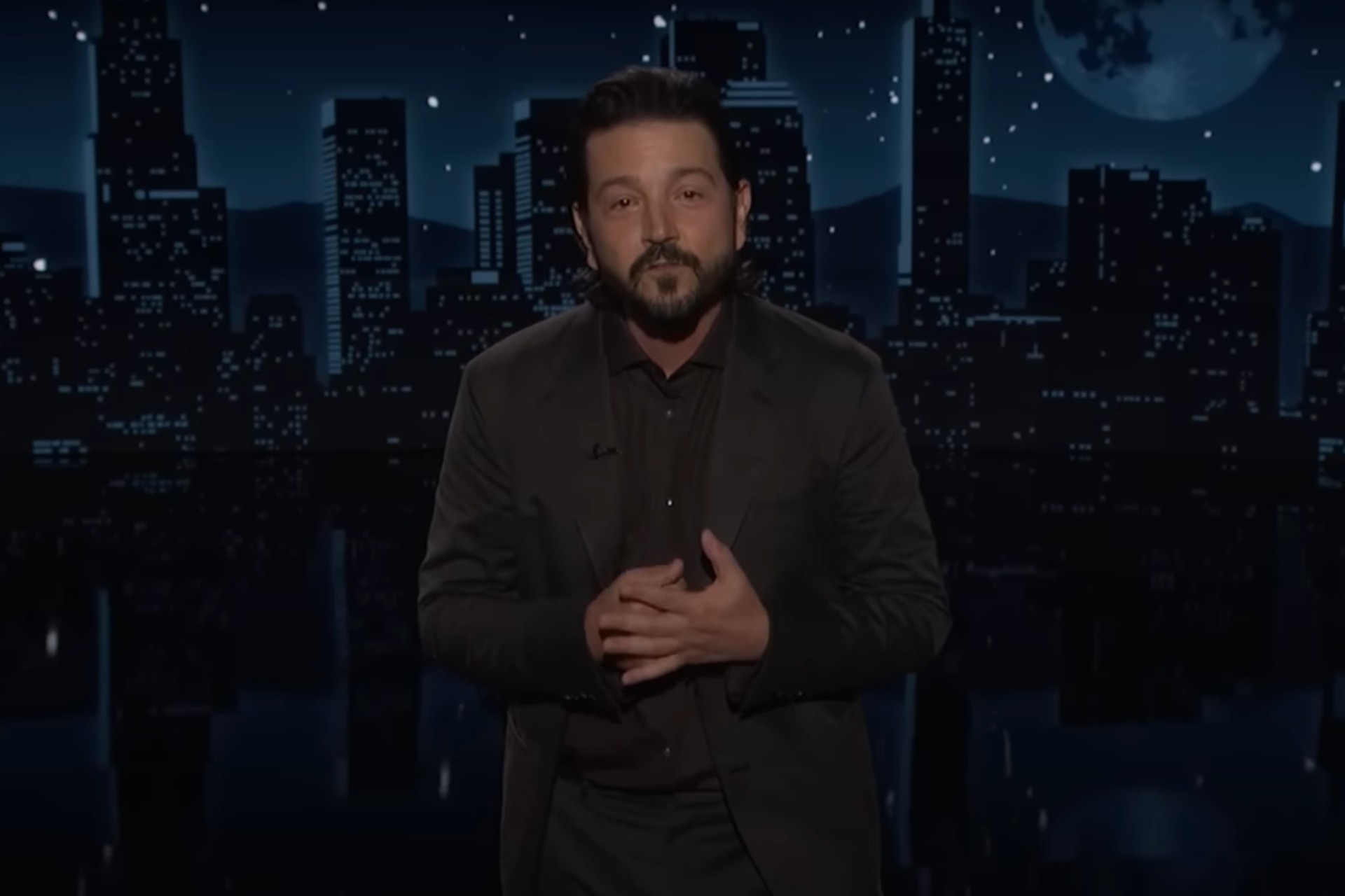 Diego Luna da mensaje a favor de los migrantes en programa de EE.UU., esto fue lo que dijo