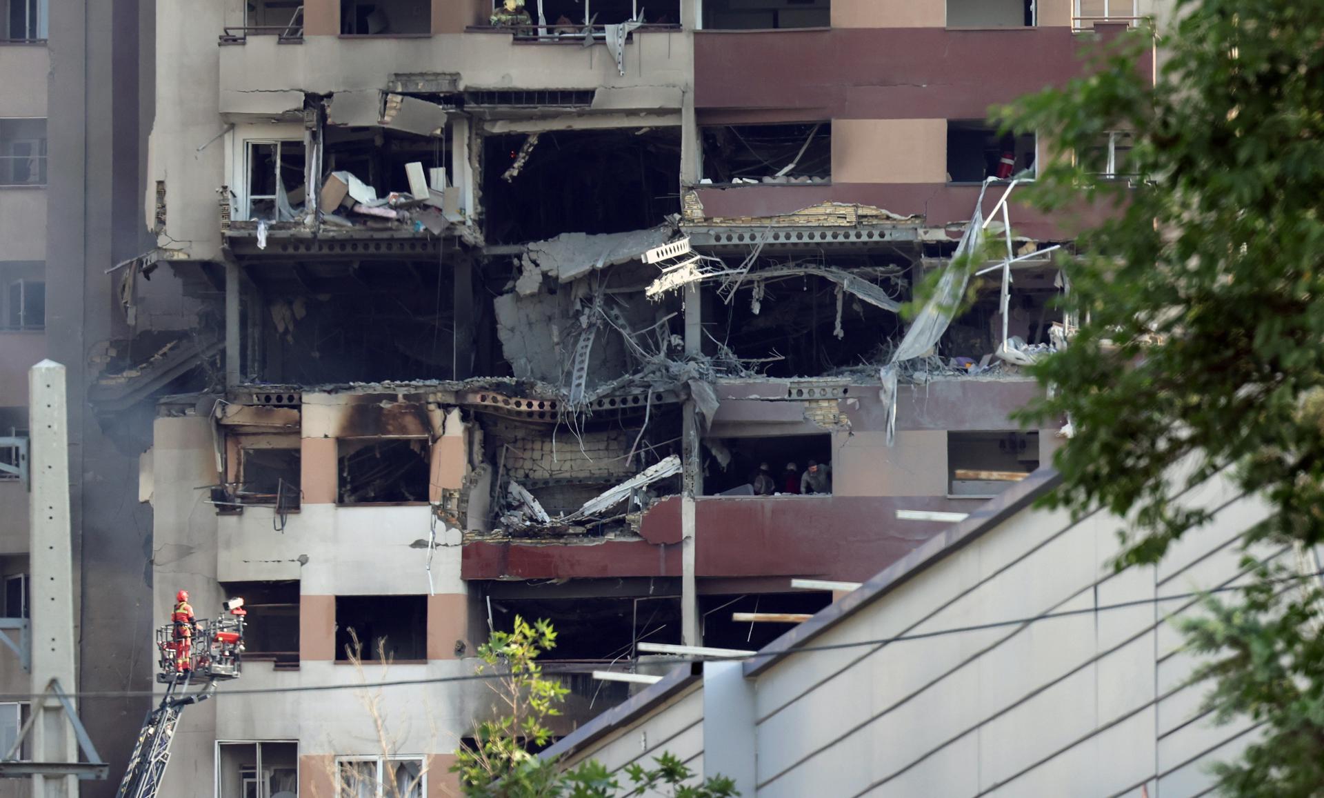 Irán se queda sin internet tras los bombardeos de Israel durante la tarde