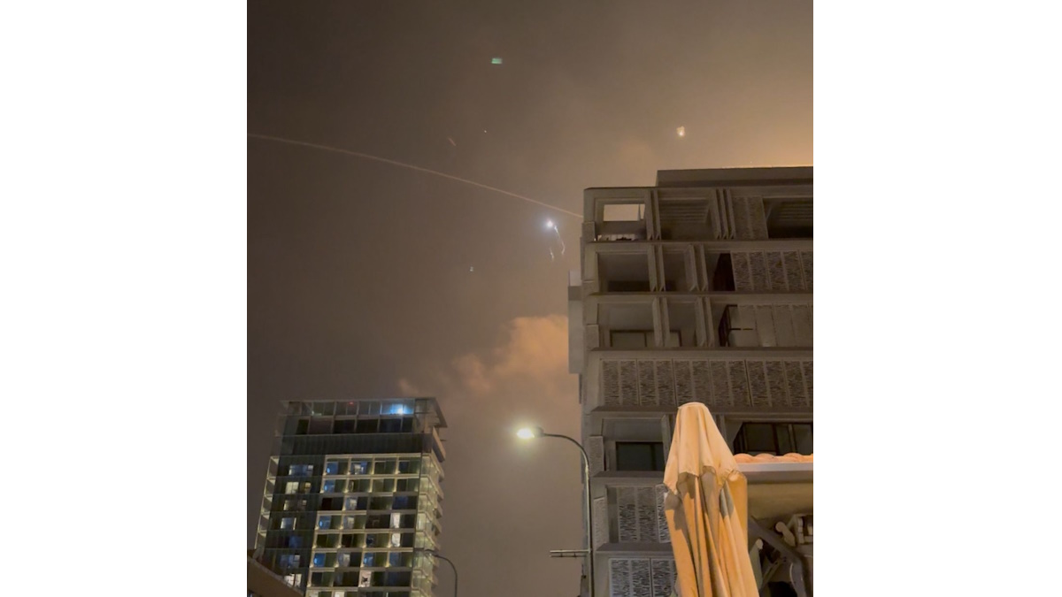 Israel intensifica su ofensiva contra Irán, que responde con misiles que impactan en Tel Aviv y dejan al menos 40 heridos Israel intensifica su ofensiva contra Irán, que responde con misiles que impactan en Tel Aviv y dejan al menos 40 heridos