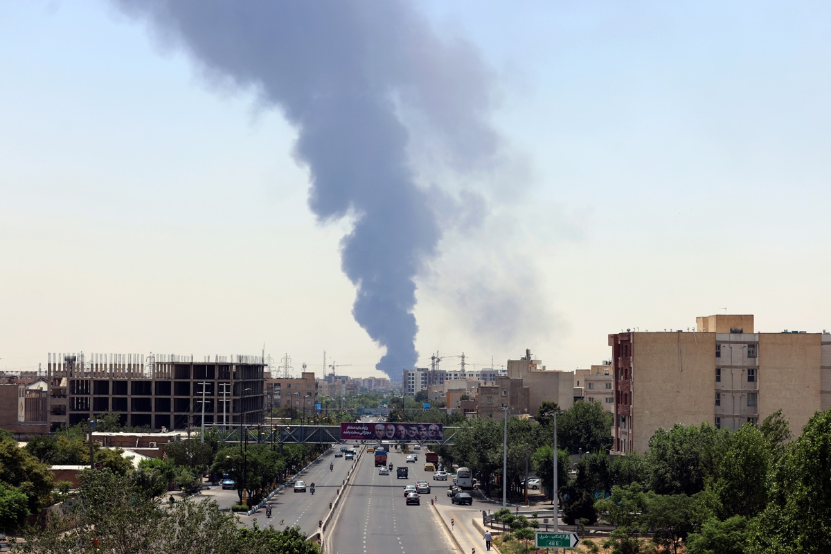 Israel atacó la inteligencia, Guardia Revolucionaria y Ejército en Teherán Israel atacó la inteligencia, Guardia Revolucionaria y Ejército en Teherán