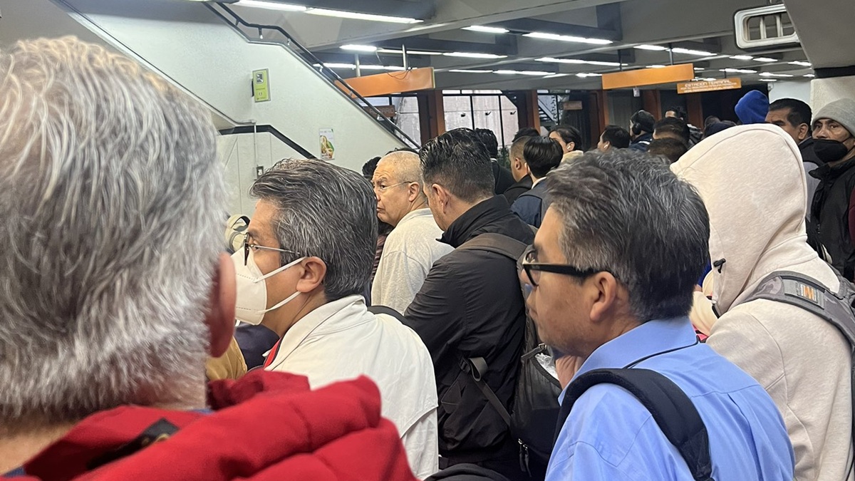 Metro CDMX hoy 24 de junio: Líneas 7 y A presentan retraso en el servicio
