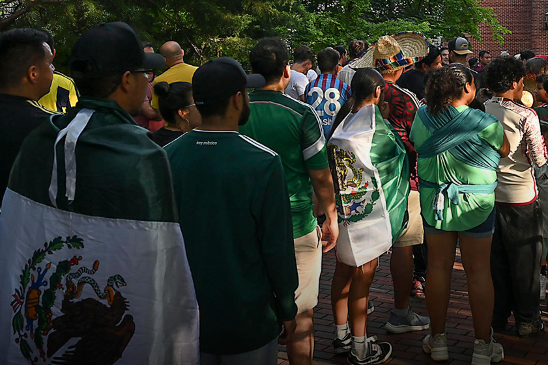 Sheinbaum pide no hacer redadas durante juego de México en Copa Oro