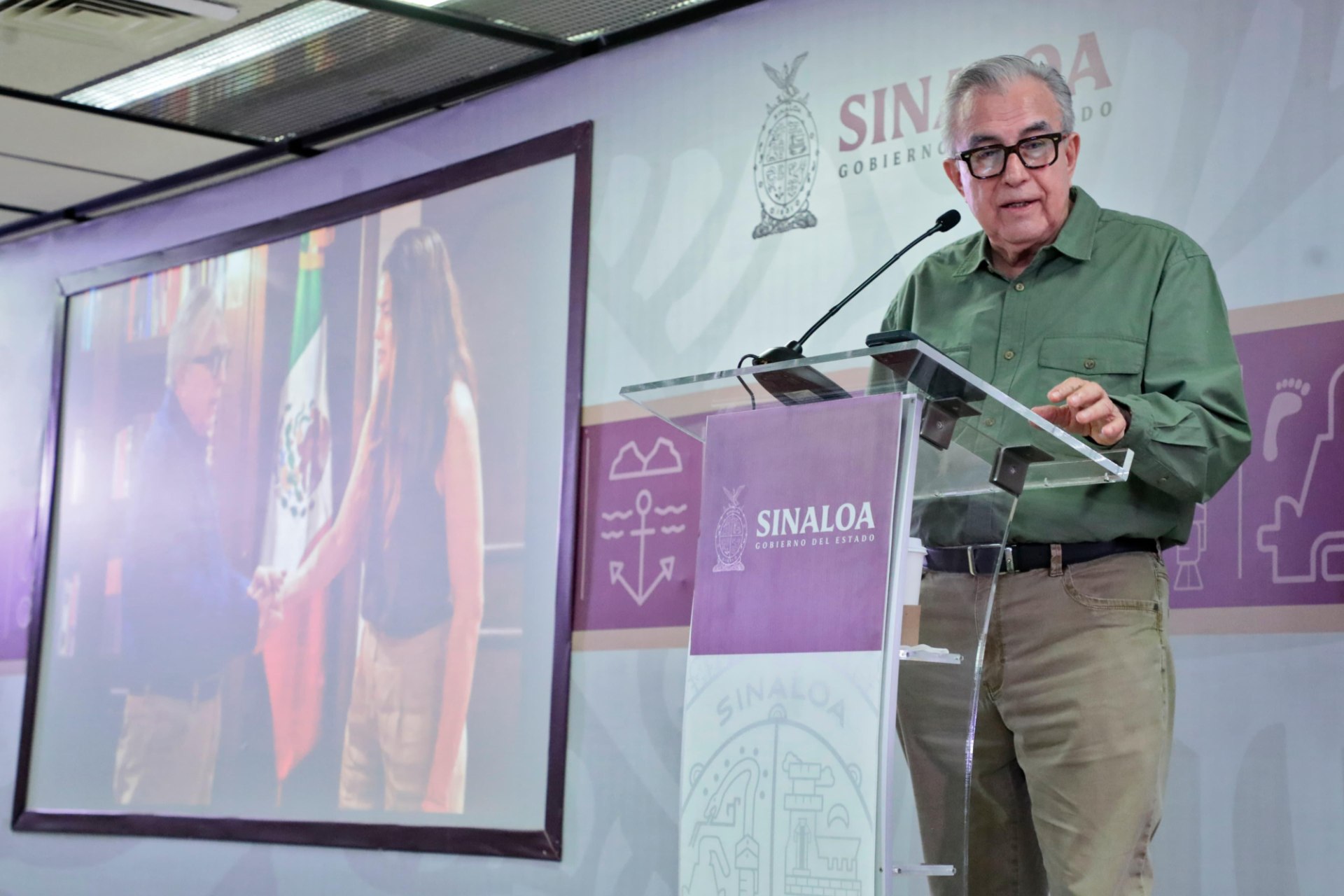 Se trabaja en la reactivación de los vuelos de CDMX a Culiacán: Rubén Rocha