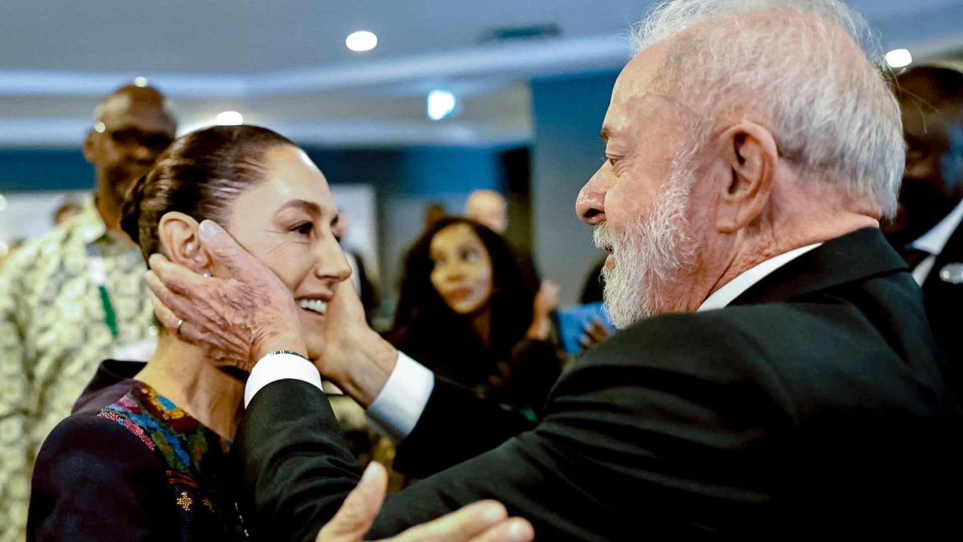 Sheinbaum dialoga con el presidente de Brasil sobre relación comercial