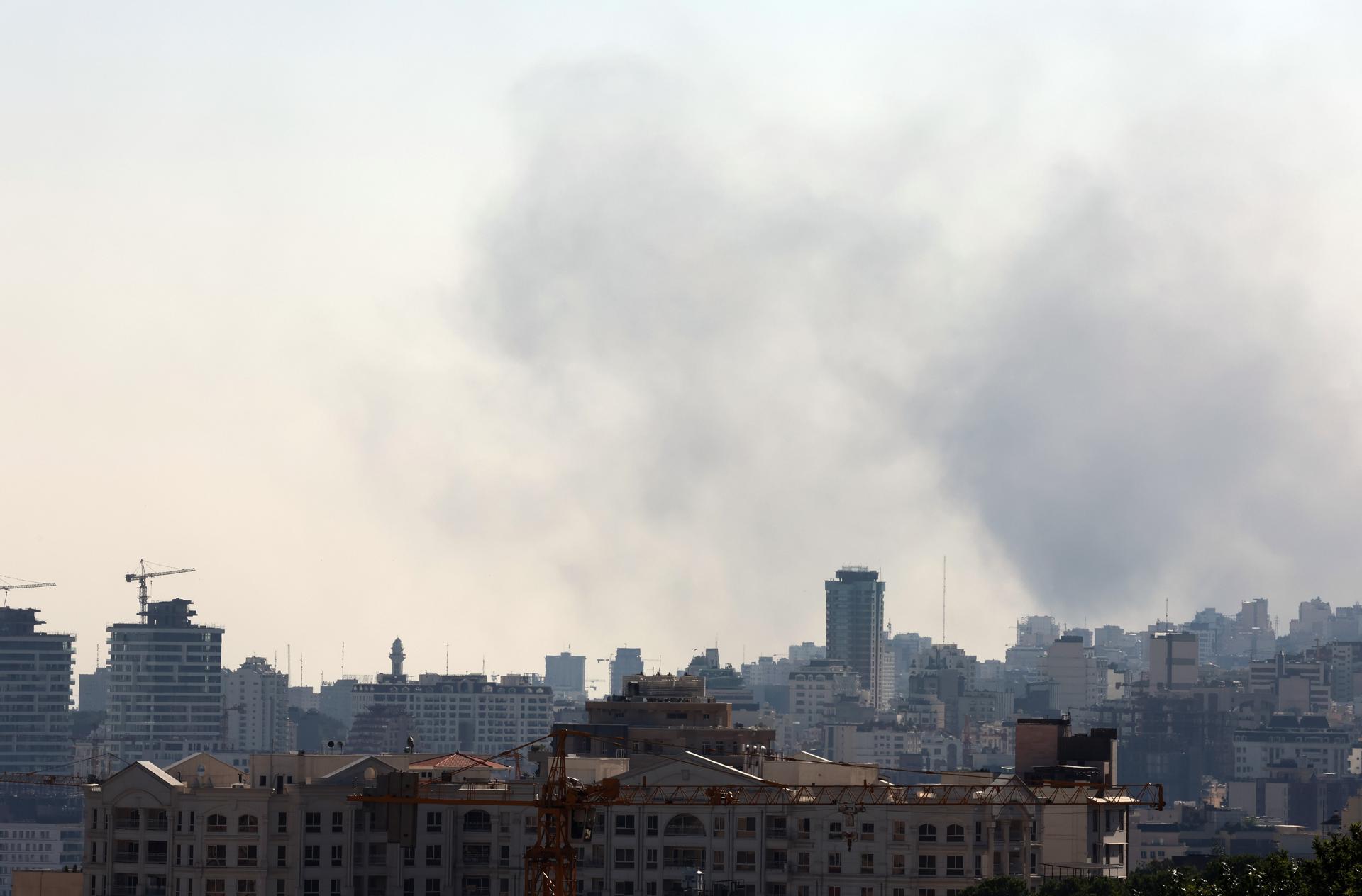 Se cumple una semana de la peor escalada bélica entre Irán e Israel sin visos de solución