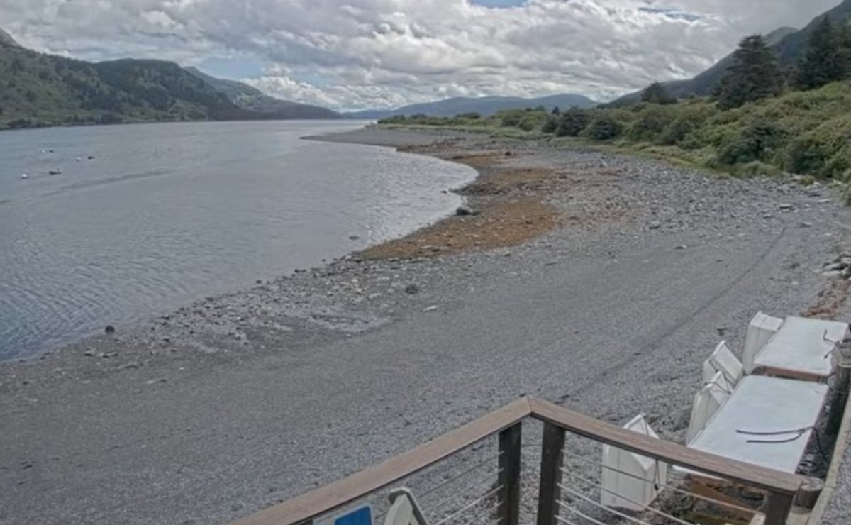 Rebajan a “aviso” la alerta de tsunami en Alaska tras sismo de magnitud 7.3