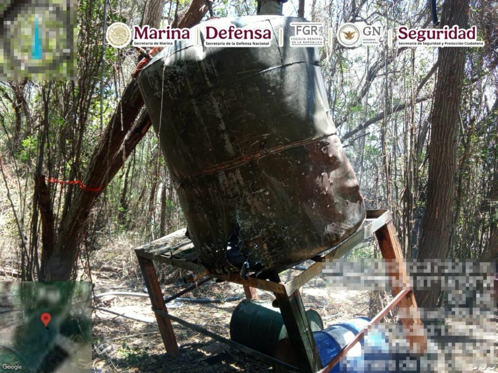 Aseguran 4 mil 900 kilos de metanfetamina y neutralizan dos narcolaboratorios en Culiacán - aseguran-4-mil-900-kilos-de-metanfetamina-y-neutralizan-dos-narcolaboratorios-en-culiacan-1024x768