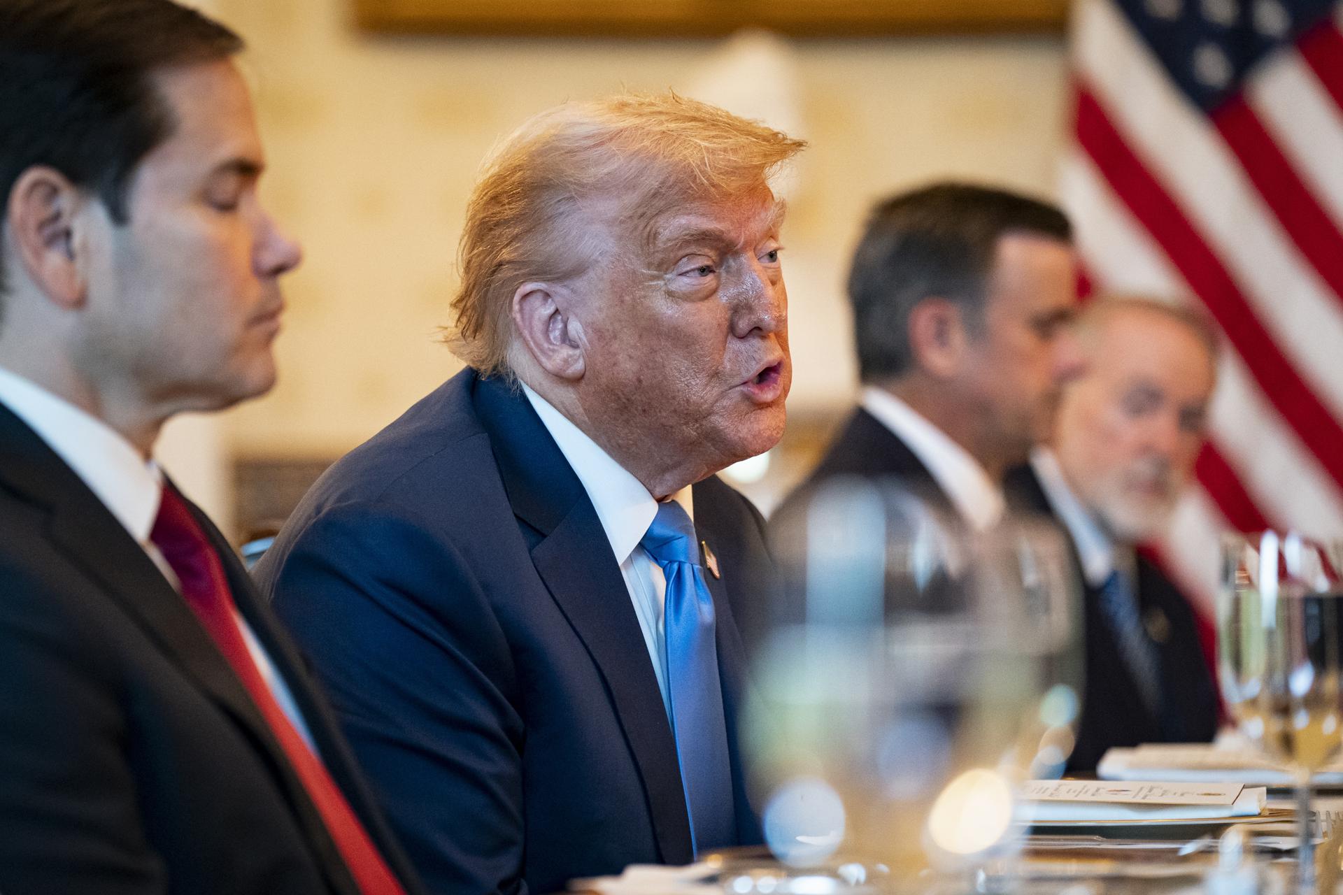 EE.UU. enviará más armas a Ucrania ‘para que pueda defenderse’: Trump