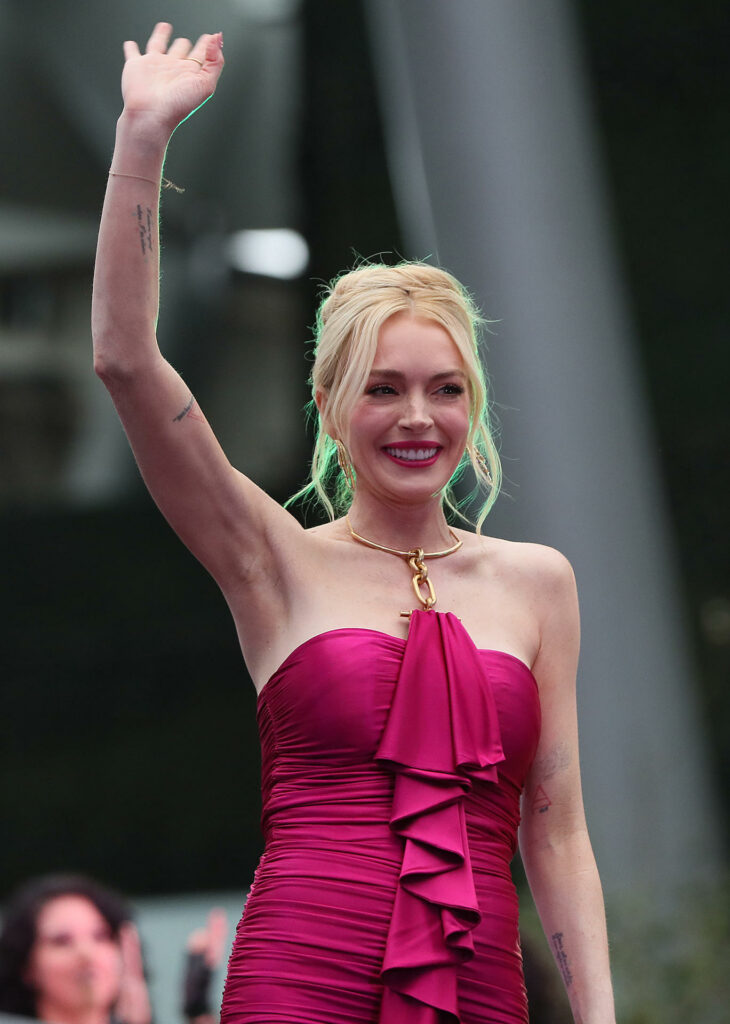 Lindsay Lohan y Jamie Lee Curtis presentan en México la secuela de 'Otro Viernes de locos' - e0a572d9d8d34f890be1e97936c0c0dd64667ee1w-730x1024