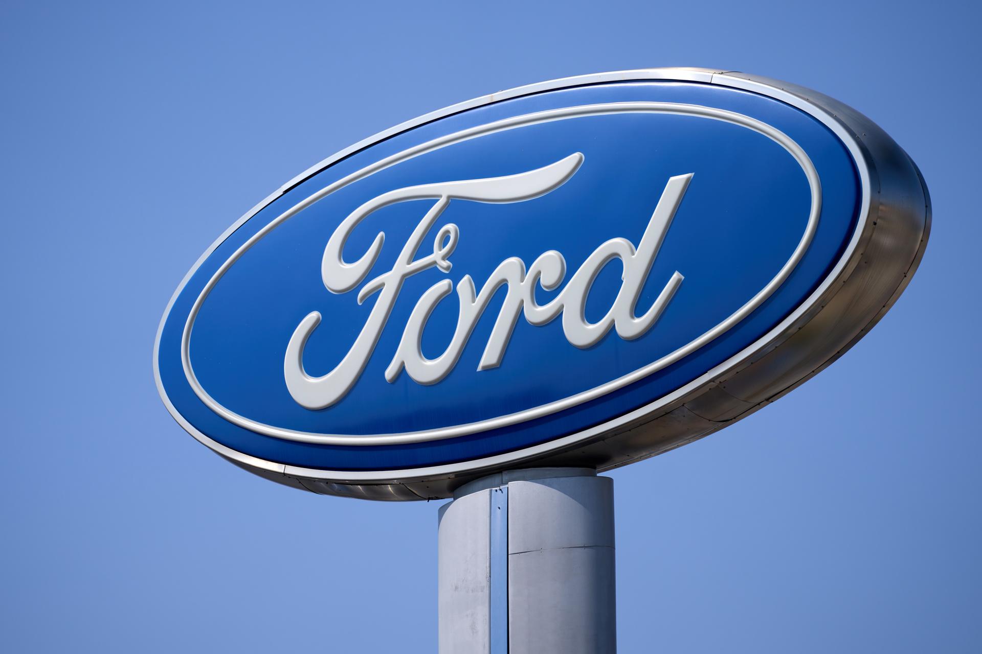 Las ventas de automóviles crecen en Estados Unidos impulsadas por Ford y General Motors