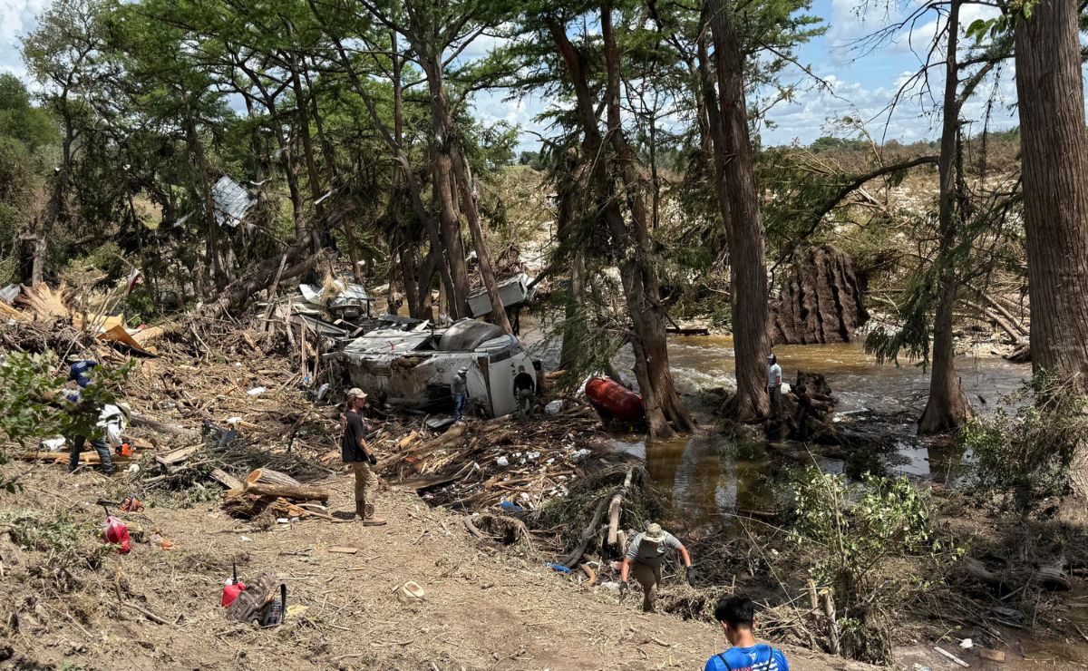 Texas eleva a 120 cifra de muertos por inundaciones