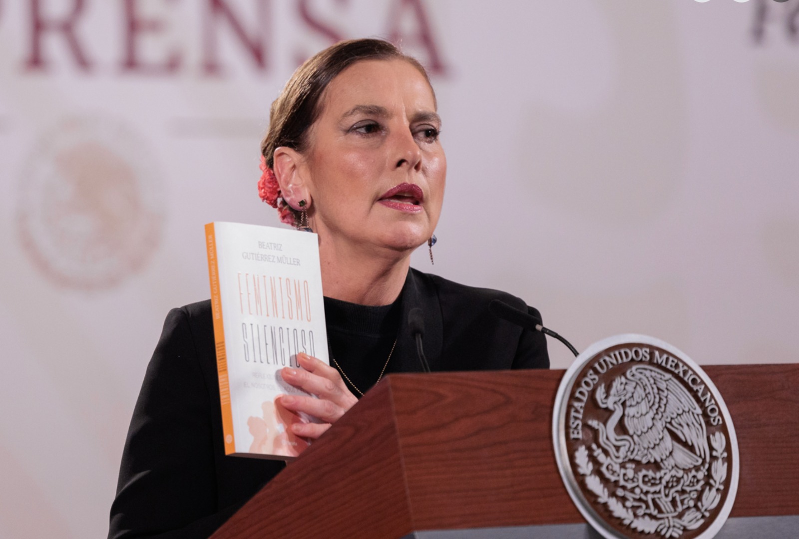 La historiadora será subdita del rey La historiadora será subdita del rey