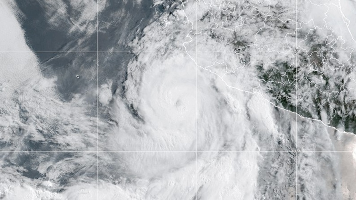 ‘Flossie’ ya es huracán categoría 2; alerta en costas de Jalisco, Colima, Guerrero y Michoacán ‘Flossie’ ya es huracán categoría 2; alerta en costas de Jalisco, Colima, Guerrero y Michoacán