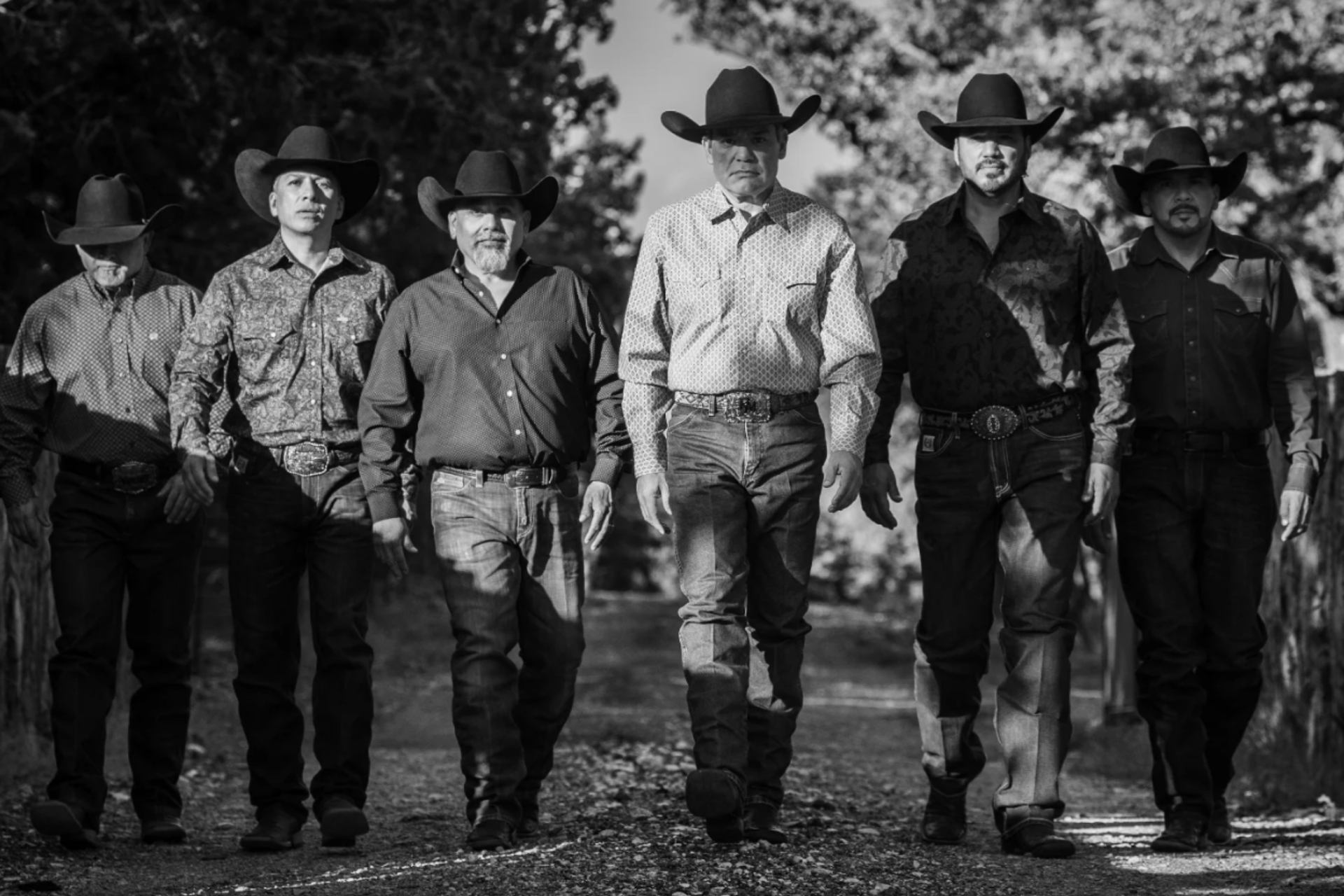 Intocable celebra que tendrá una estrella en el Paseo de la Fama de Hollywood