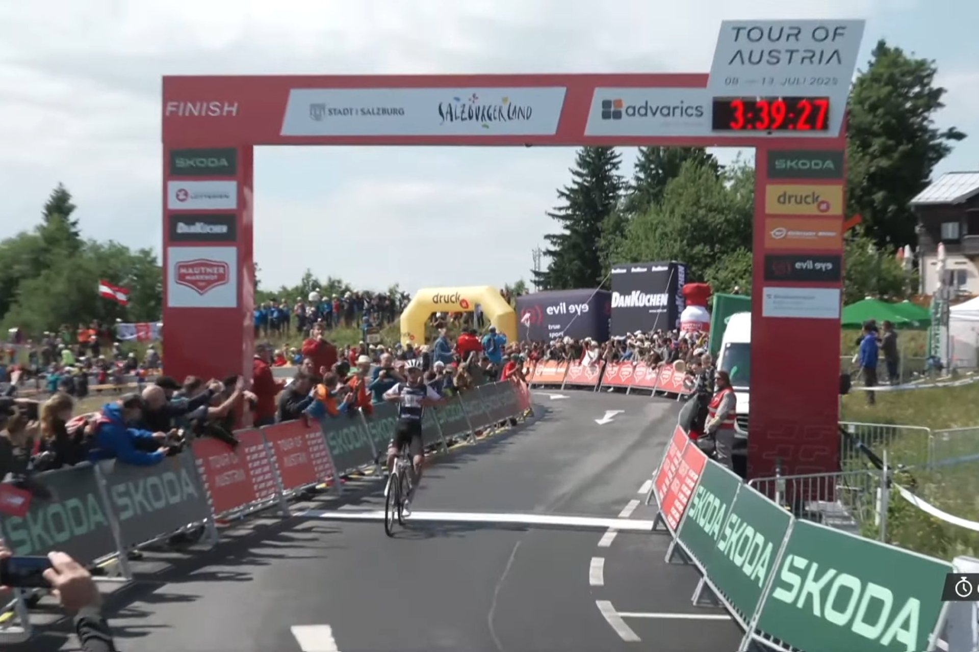 Tour de Austria 2025, ¿en que posición quedó el mexicano Isaac del Toro?