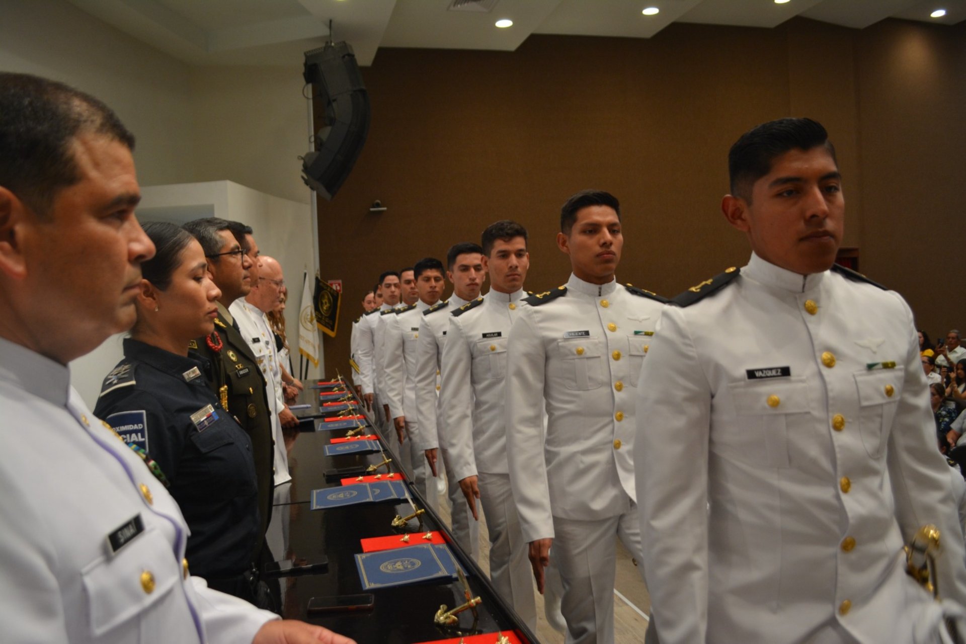 Marina se fortalece graduando de la fase de “Escuela de Aire” a 32 cadetes de la carrera de ingeniería aeronaval