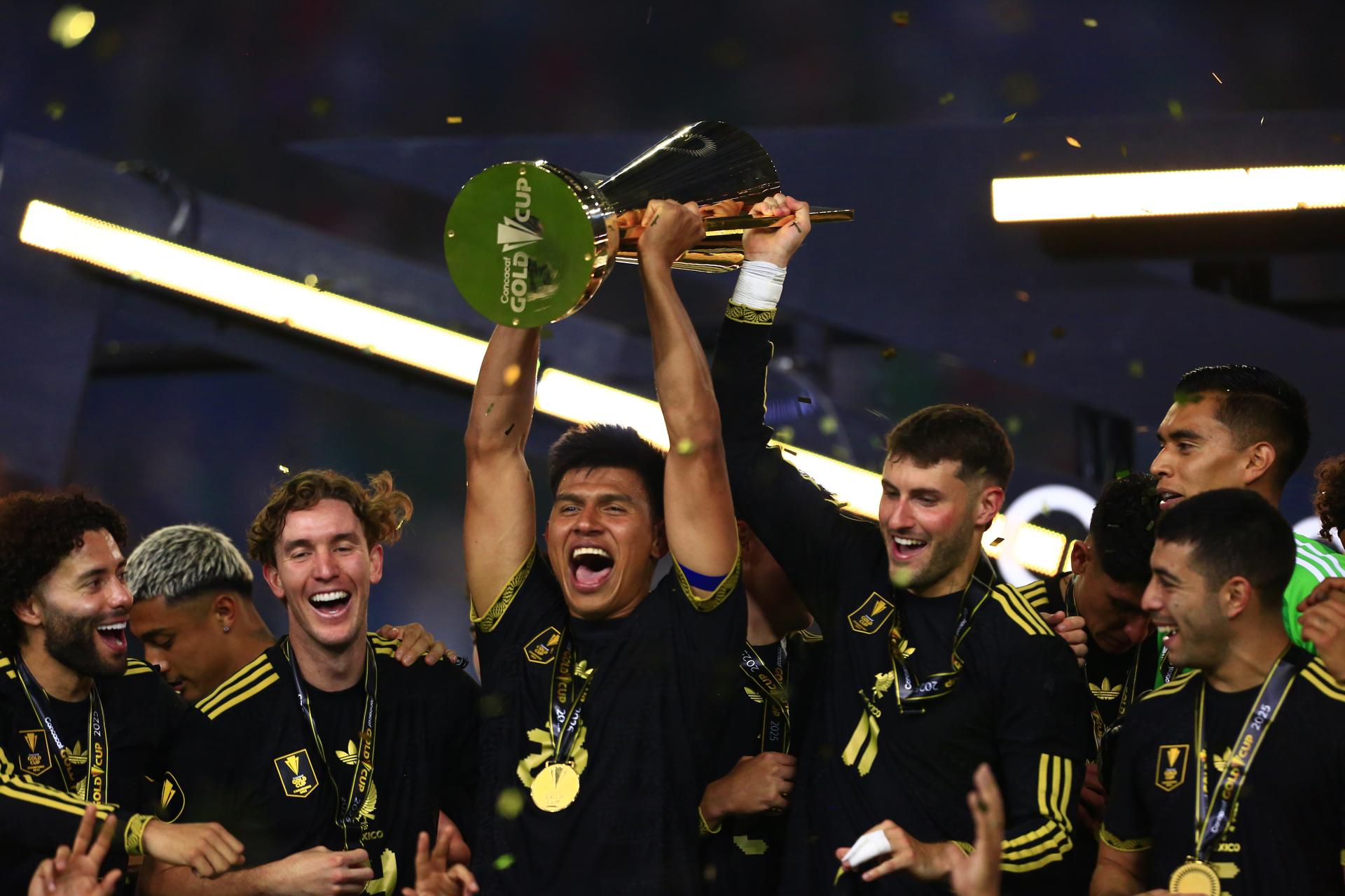 México sube en el ranking FIFA y supera a EE.UU.