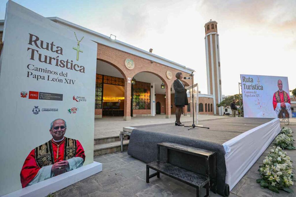 Perú lanza 'Los caminos del papa León XIV', una ruta por lugares que forjaron al pontífice - peru-lanza-los-caminos-del-papa-leon-xiv-una-ruta-por-lugares-que-forjaron-al-pontifice-1024x683