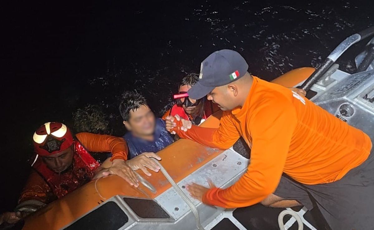 Marina rescata a tripulantes de aeronave que amerizó en costas de BCS