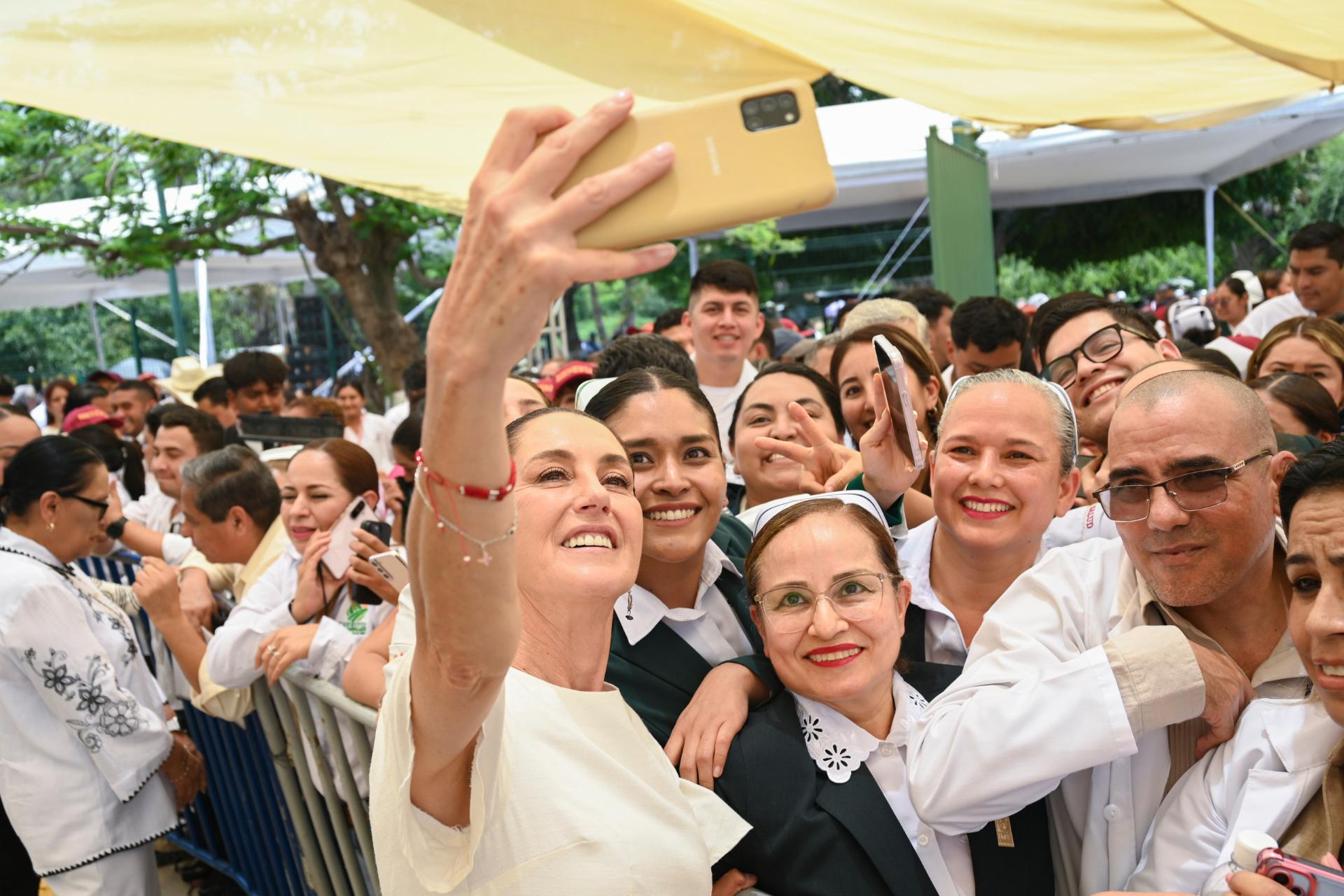 Sheinbaum pide no temer a la democracia tras elección judicial