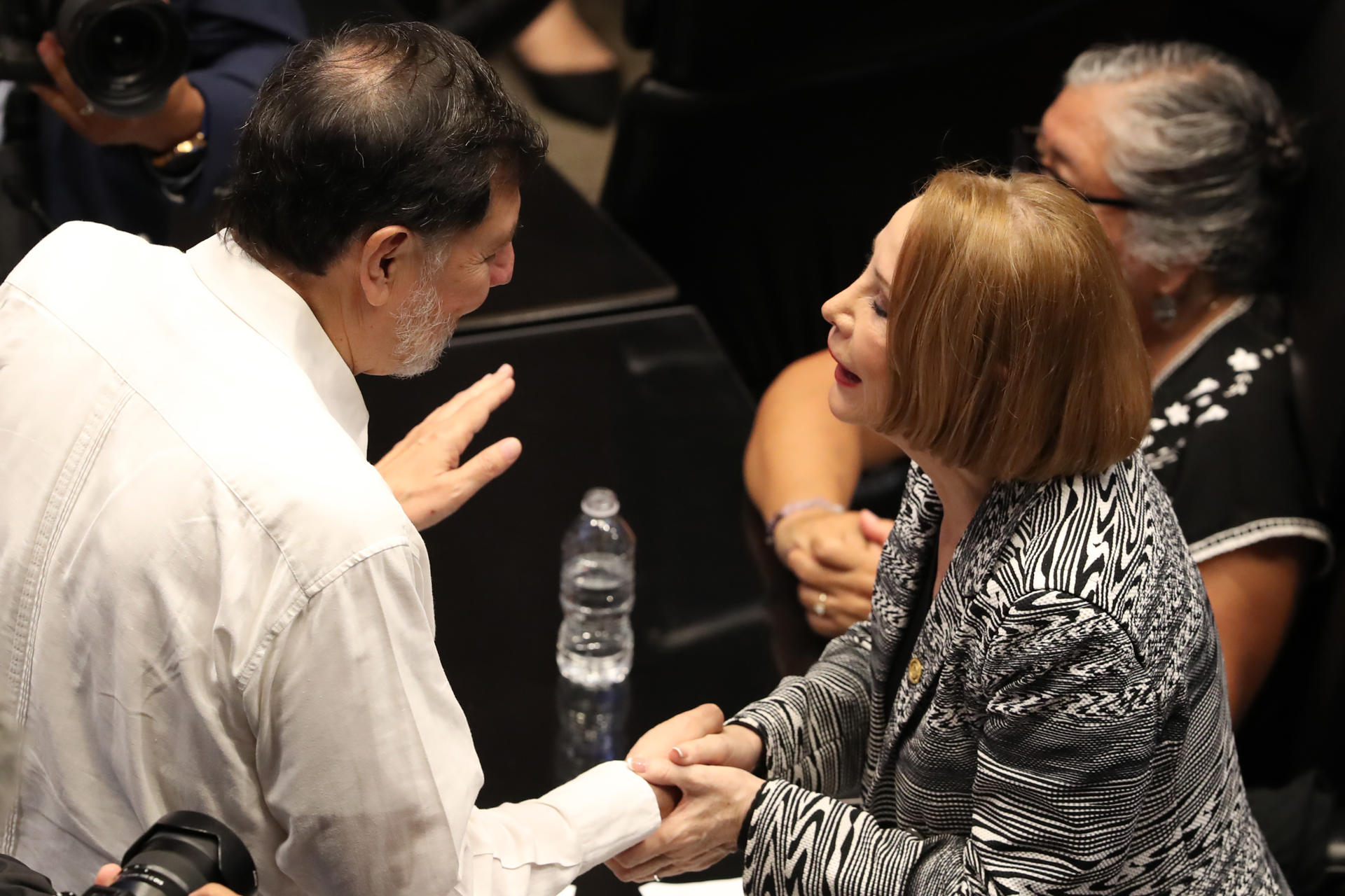 Laura Itzel Castillo asume presidencia del Senado con el compromiso de ser plural