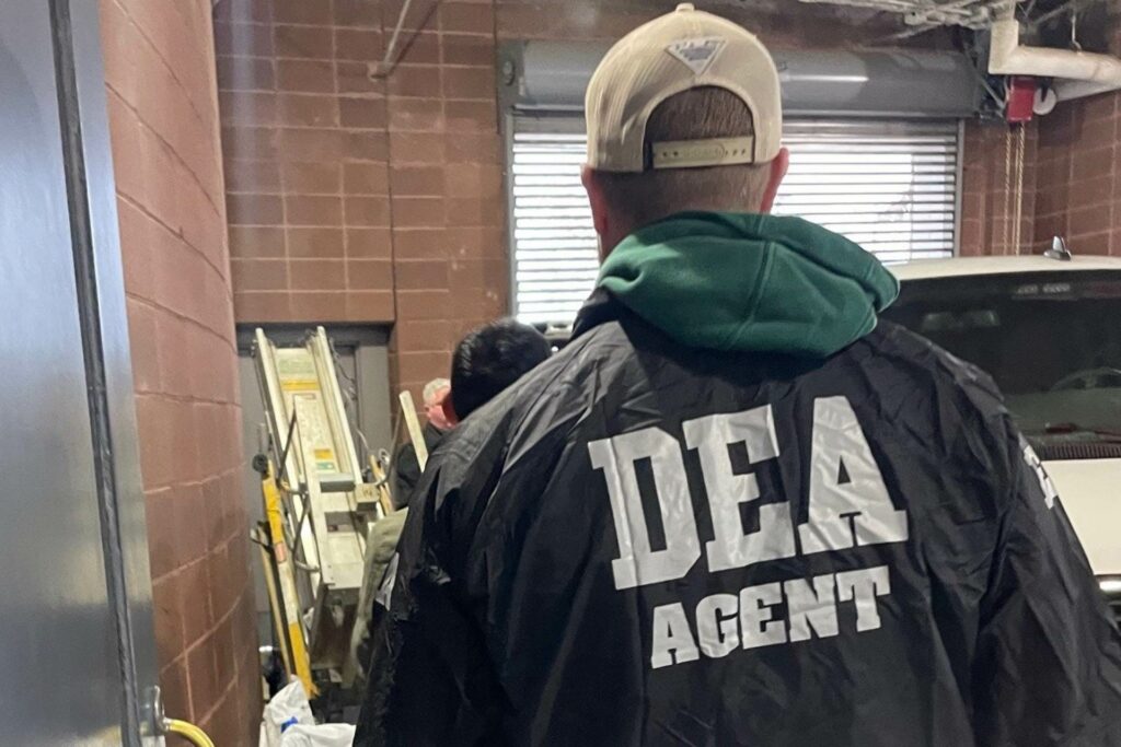 DEA advierte que ofensiva contra cárteles continuará tras condena contra “El Mayo” Zambada DEA advierte que ofensiva contra cárteles continuará tras condena contra “El Mayo” Zambada