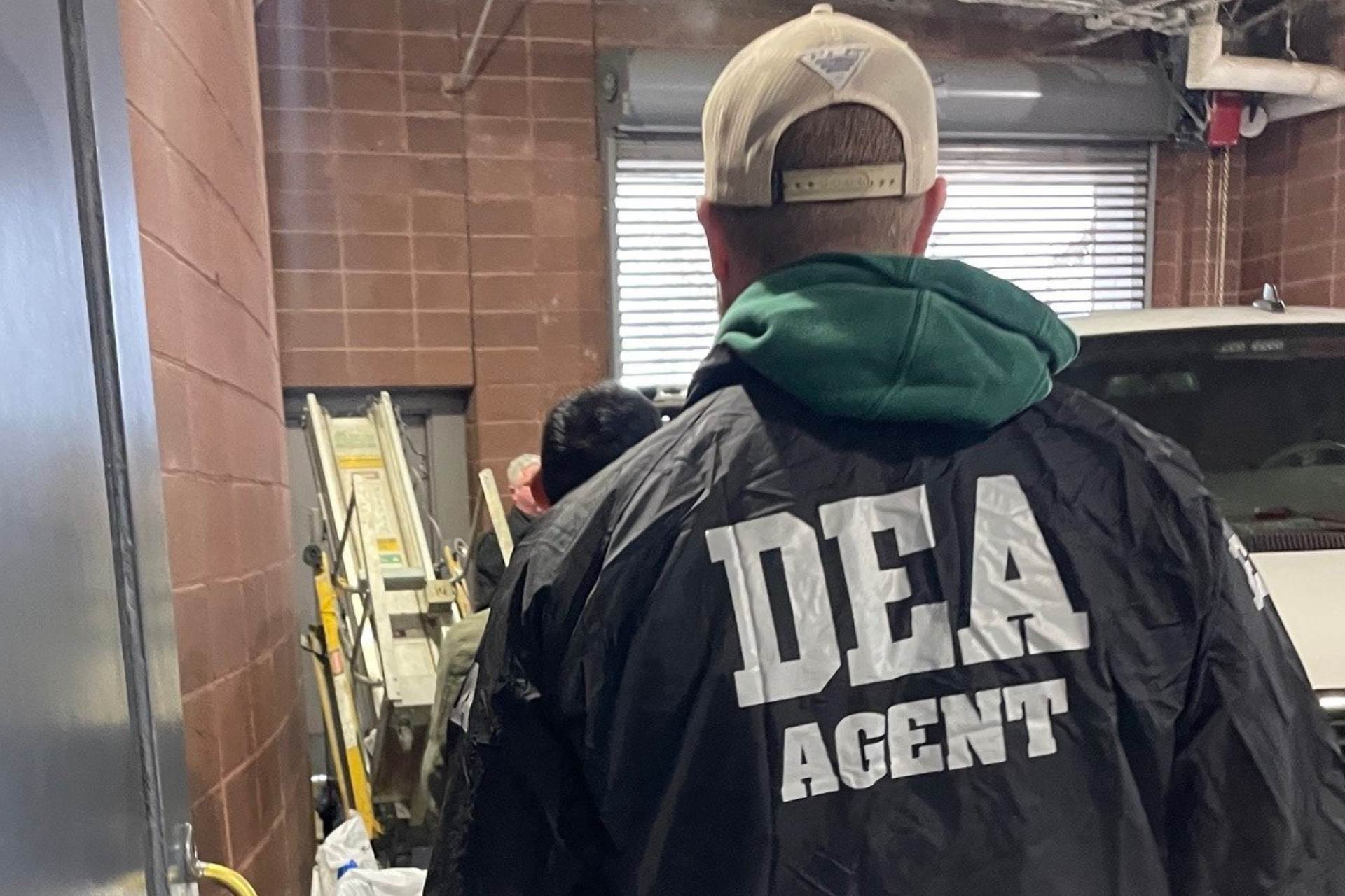 Sheinbaum reconoce que hubo un distanciamiento con la DEA en sexenio de AMLO