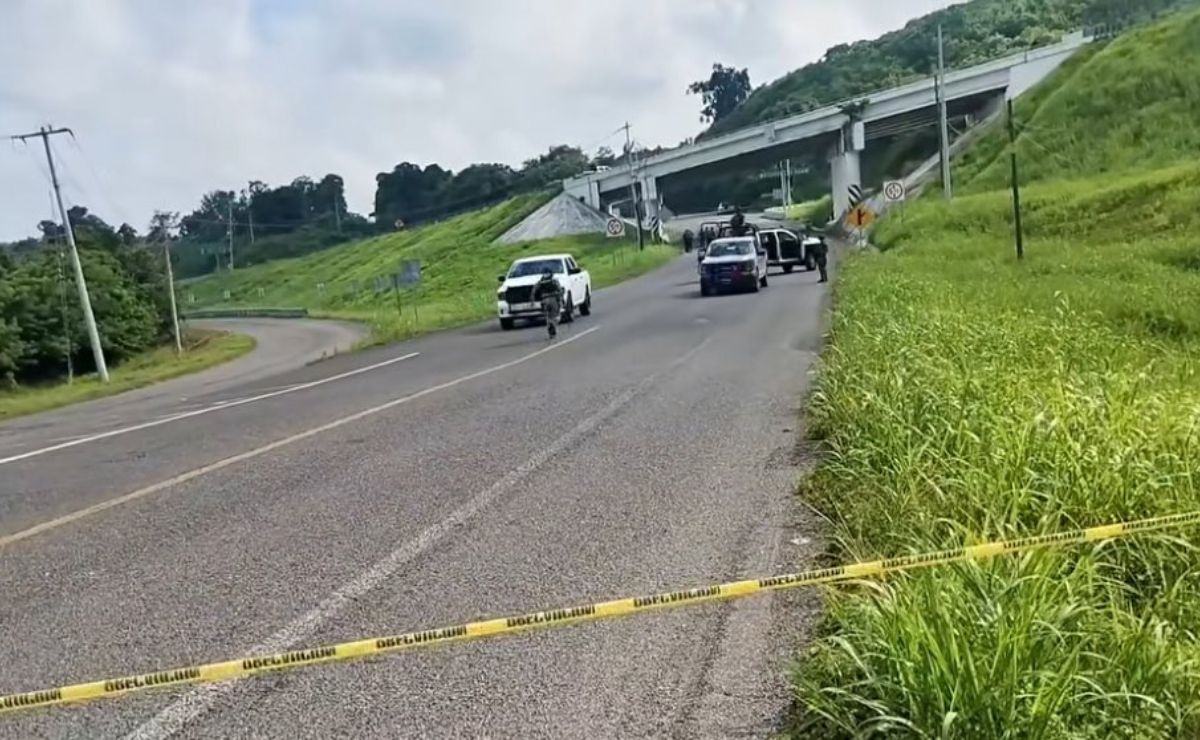 Abandonan restos humanos sobre carretera Poza Rica-Cazones, en Veracruz